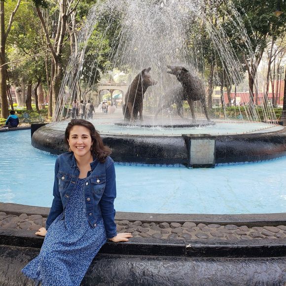 Meet your Posher, Taylor - Picture 1 of 1